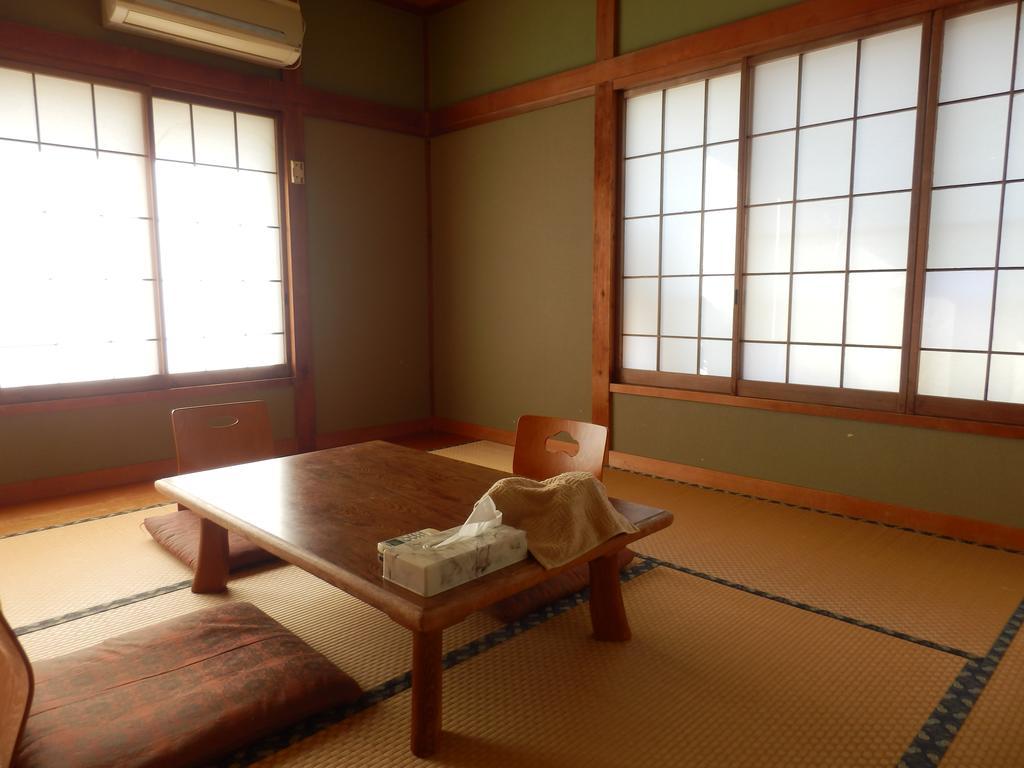 Izumi Hotel Izu  Buitenkant foto