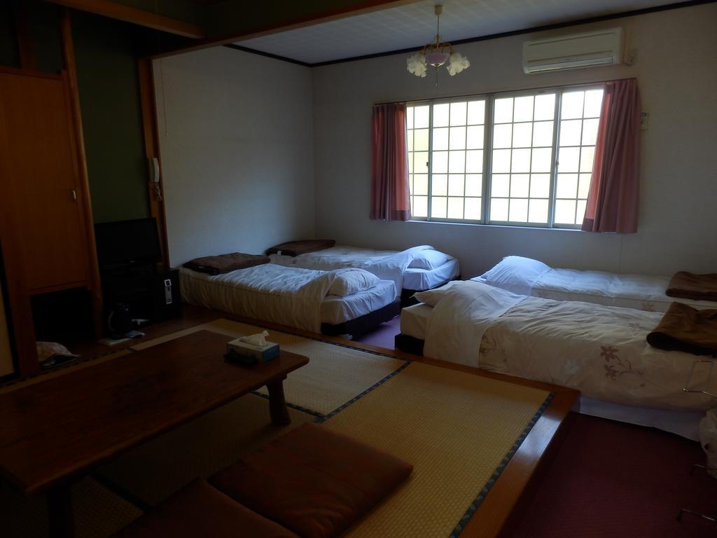Izumi Hotel Izu  Buitenkant foto